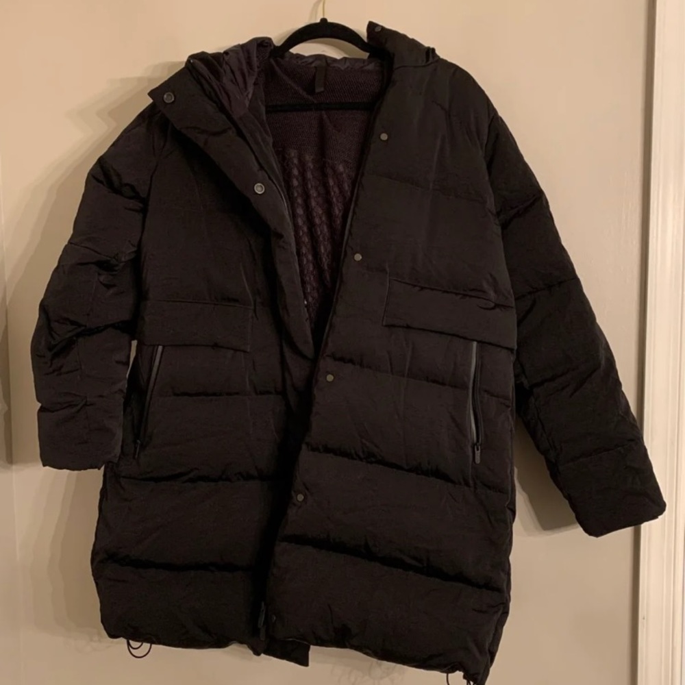 Lululemon In a Flurry parka